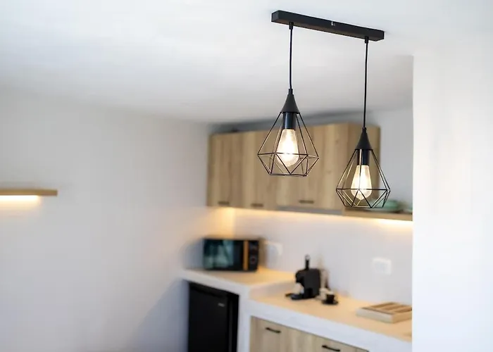 Christina's Cozy Snuggery Akrotiri (Santorini)