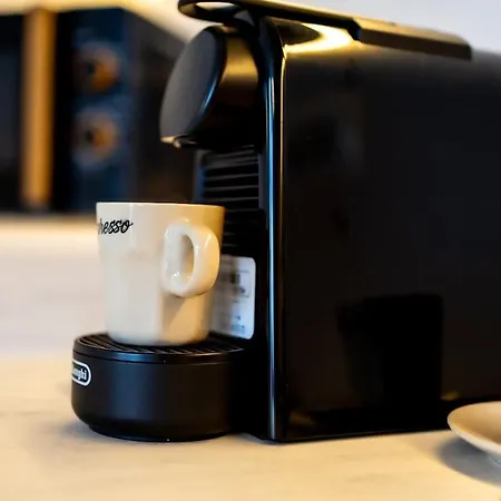 Christina's Cozy Snuggery * Akrotírion